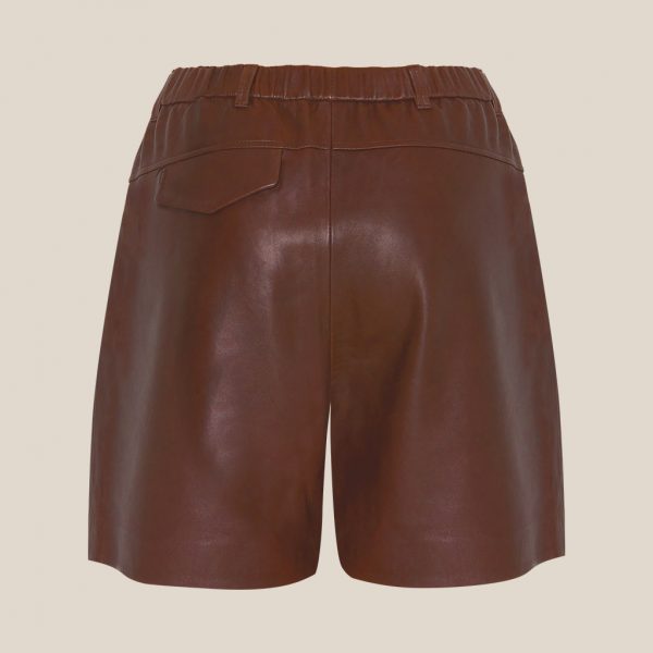 Cognacfarbene Leder Shorts von Ayasse