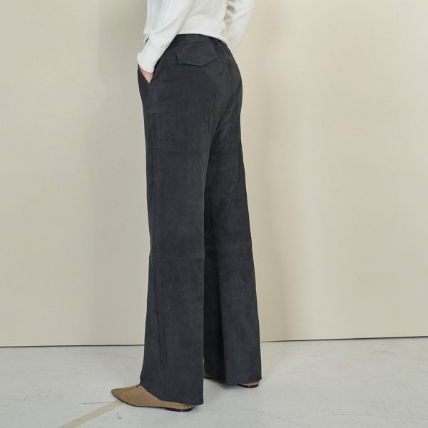 Wide stretch leather pants Lea in anthracite by Ayasse
