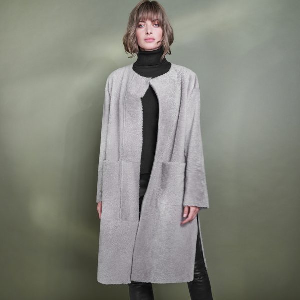 Sporty lambskin coat Sina in gray by Ayasse